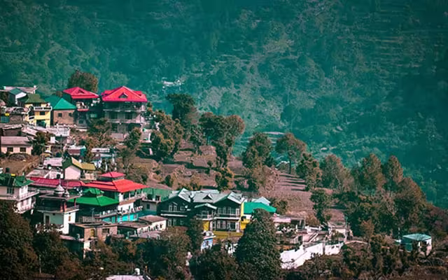 Home Kasauli scenic landscape